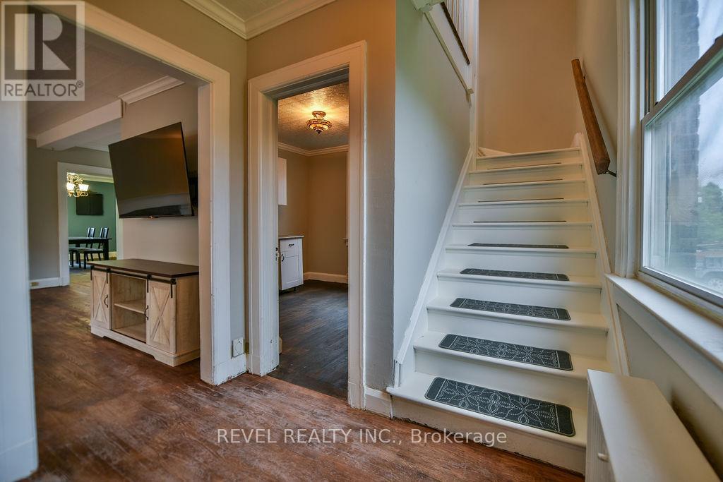 181 HEMLOCK STREET - 19