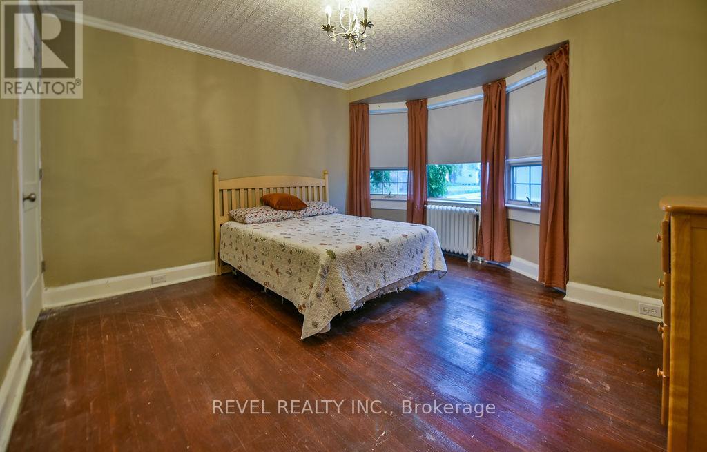 181 HEMLOCK STREET - 29