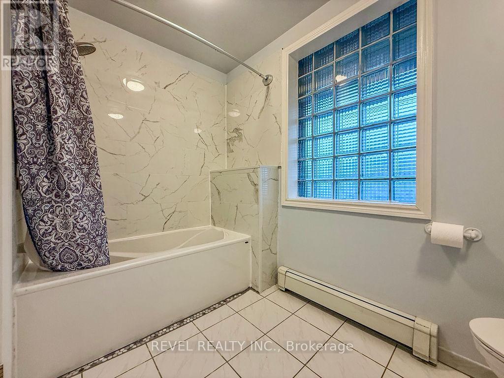 181 HEMLOCK STREET - 30
