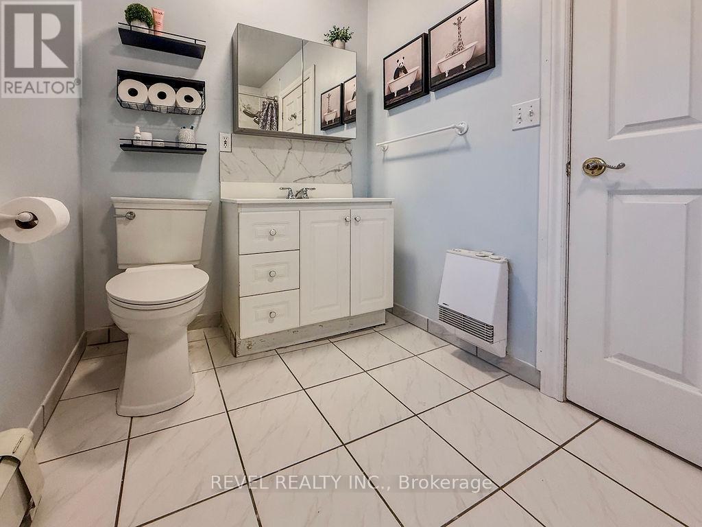 181 HEMLOCK STREET - 31