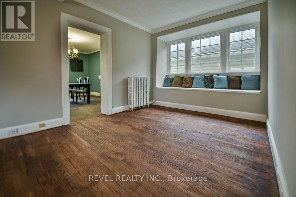 181 HEMLOCK STREET - 5