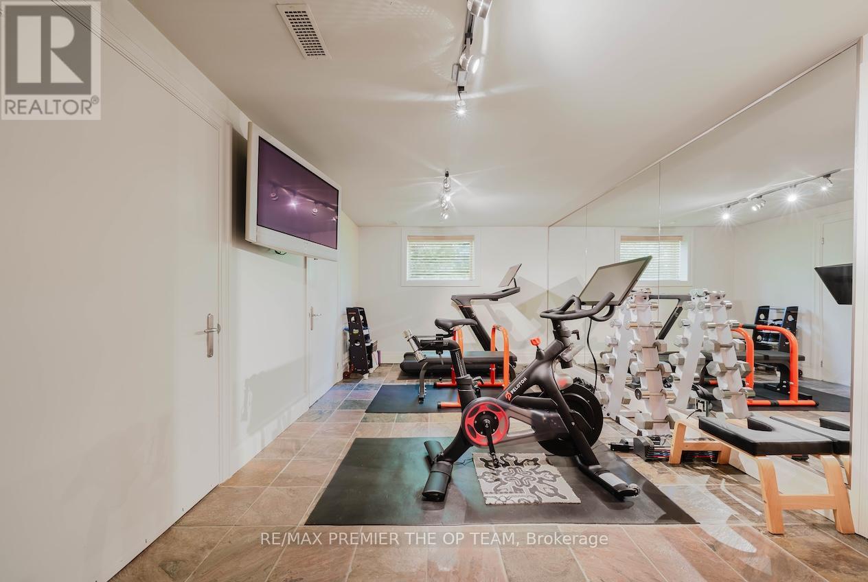 66 CLUBHOUSE ROAD - 35