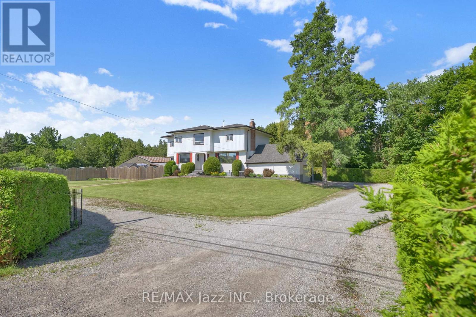 4860 BALDWIN STREET S - Image 7
