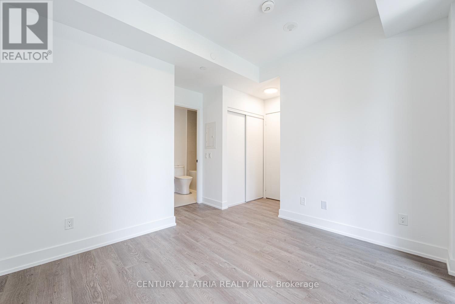 #819 308 JARVIS STREET - 11