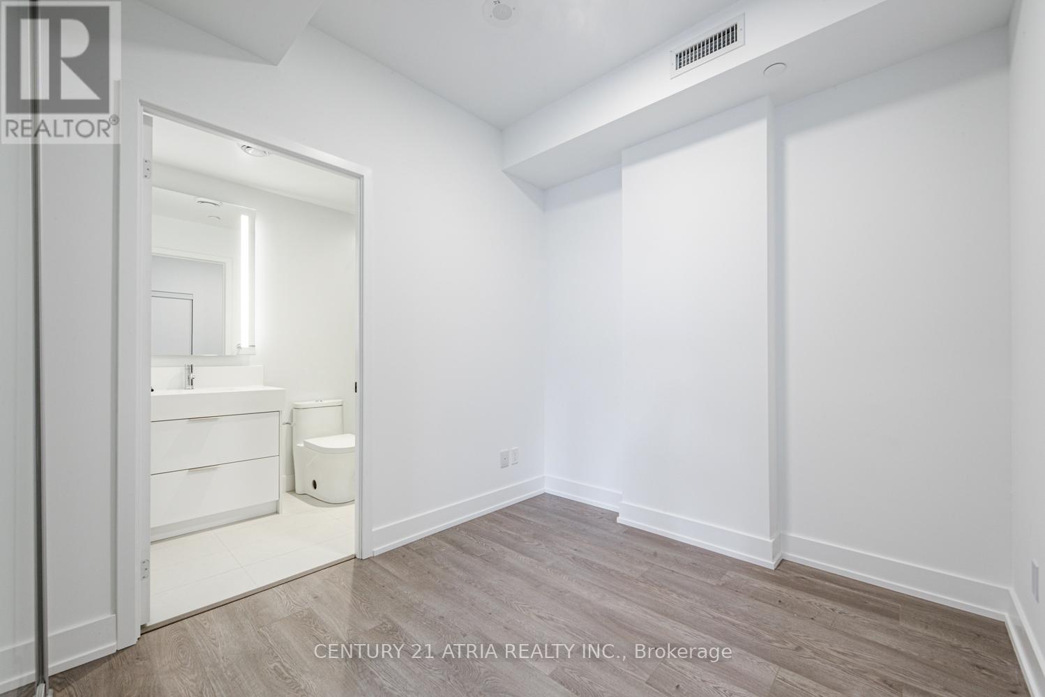 #819 308 JARVIS STREET - 9