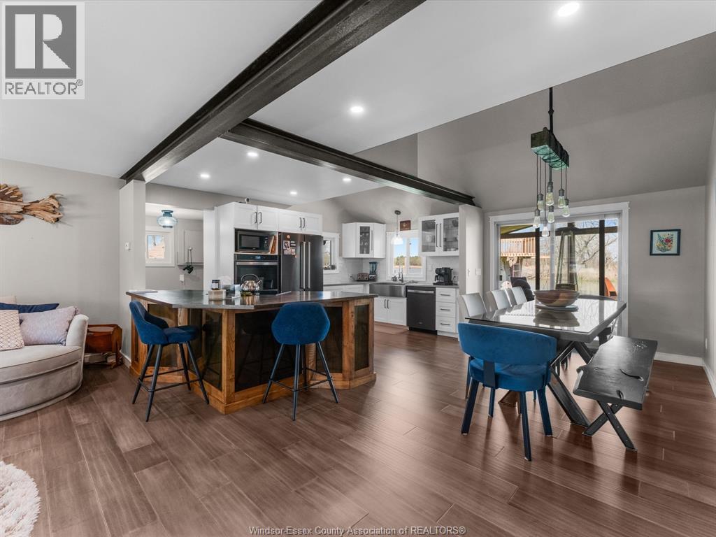 1122 Heritage ROAD - 11