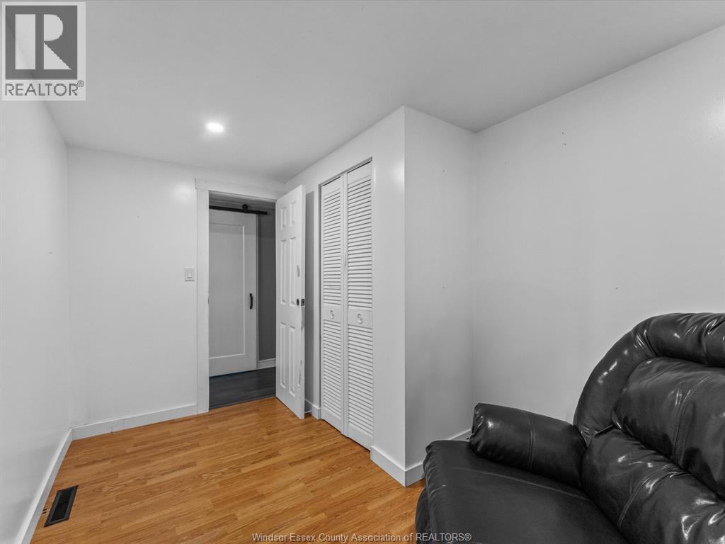 1122 Heritage ROAD - 25