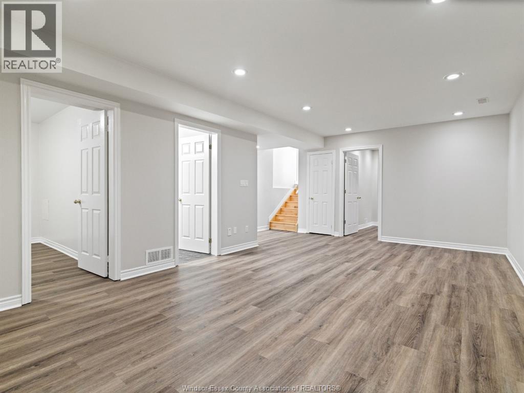 776 DYNASTY STREET - 22