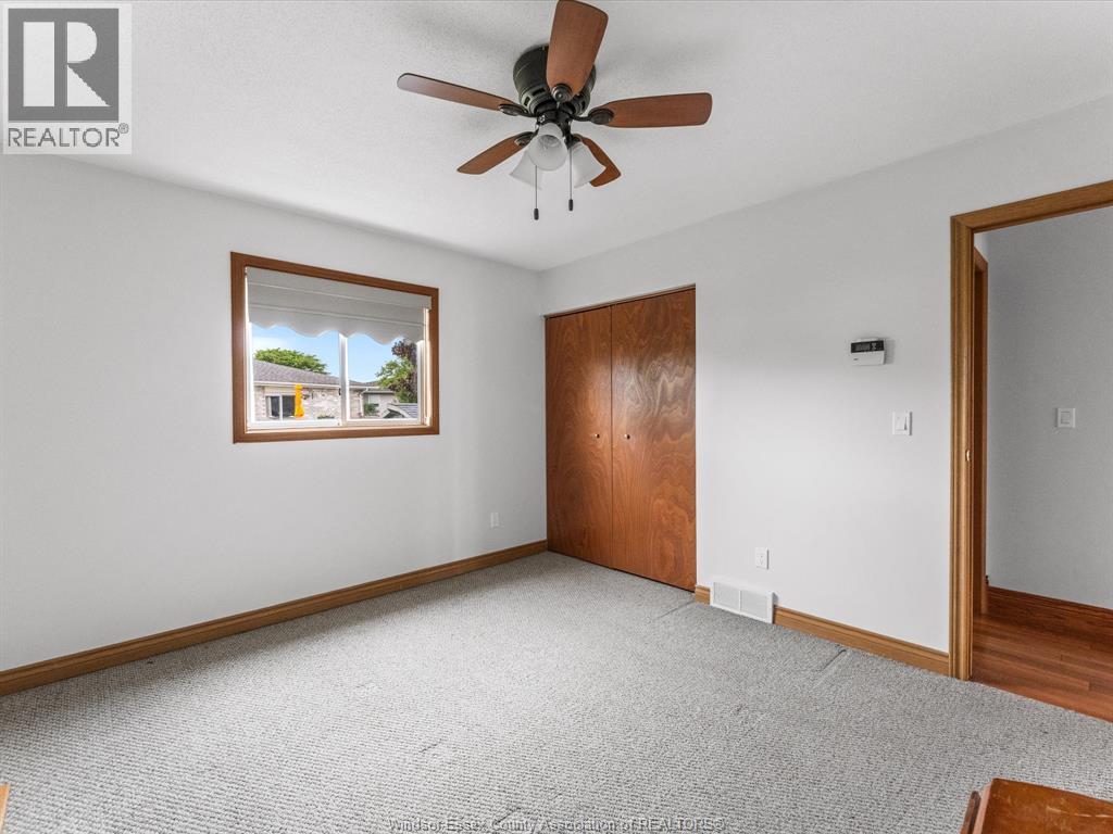 1553 BLAIRWOOD CRESCENT - 24