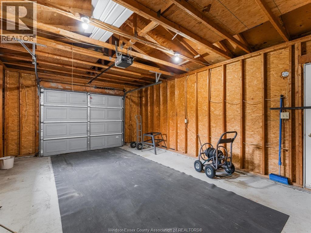 1553 BLAIRWOOD CRESCENT - 29