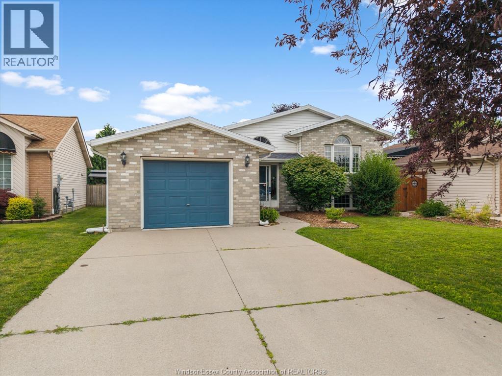 1553 BLAIRWOOD CRESCENT - 3