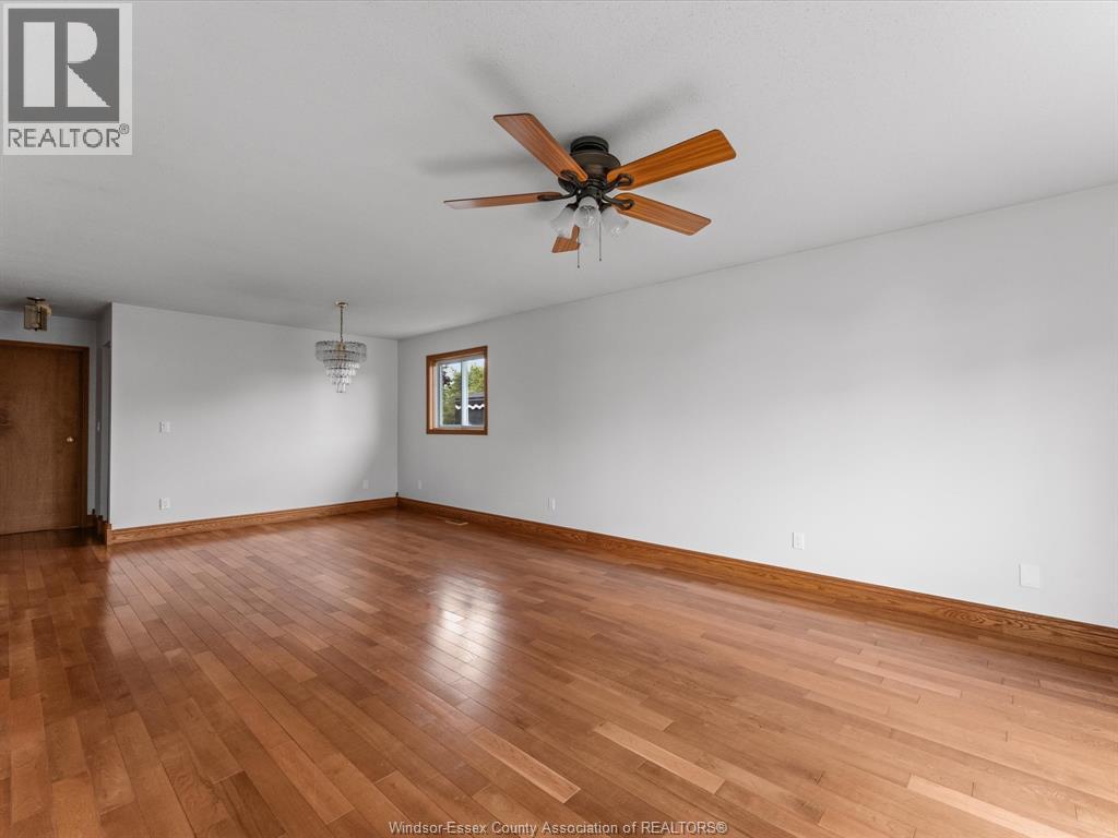 1553 BLAIRWOOD CRESCENT - 6