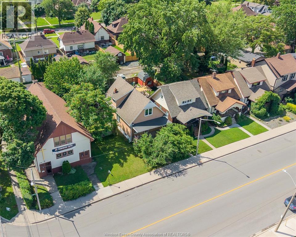 2075 OTTAWA STREET - 1