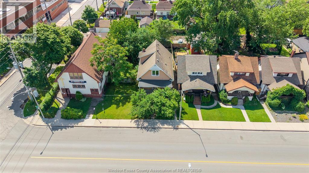 2075 OTTAWA STREET - 2