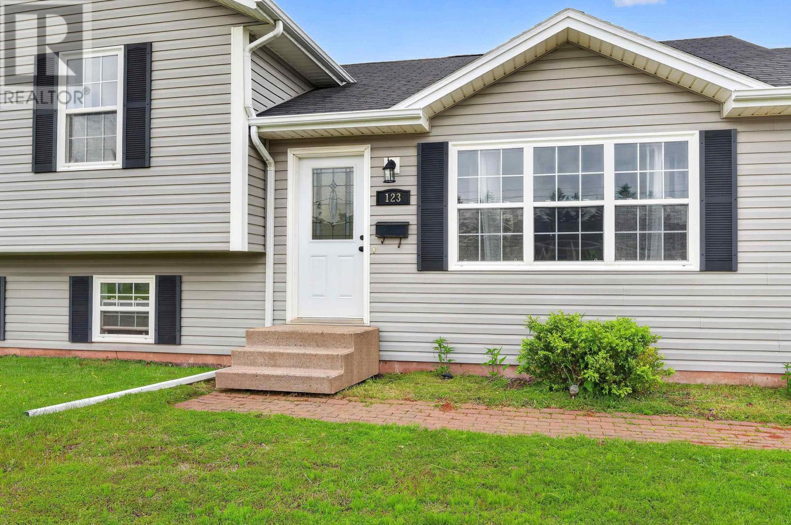 123 Barbour Circle - 3