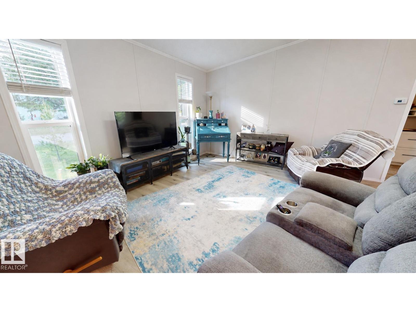 4707 52A ST - 2
