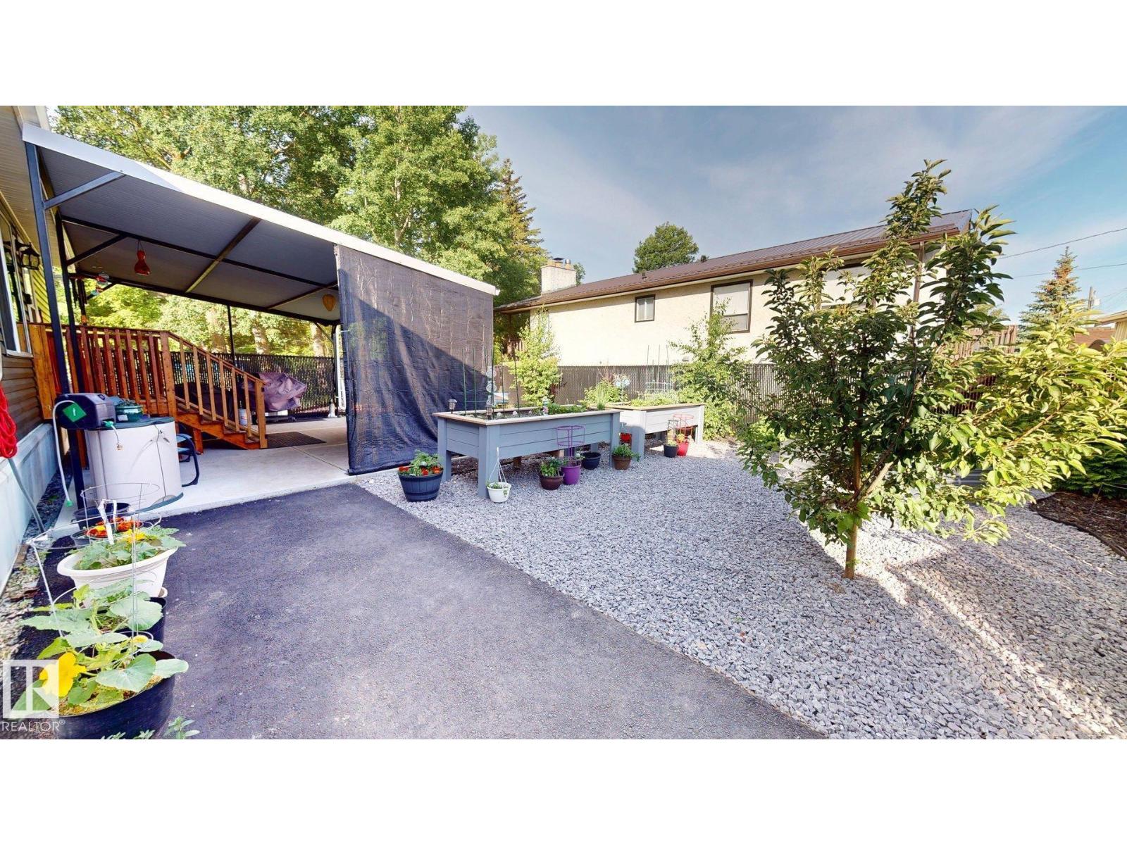 4707 52A ST - 19