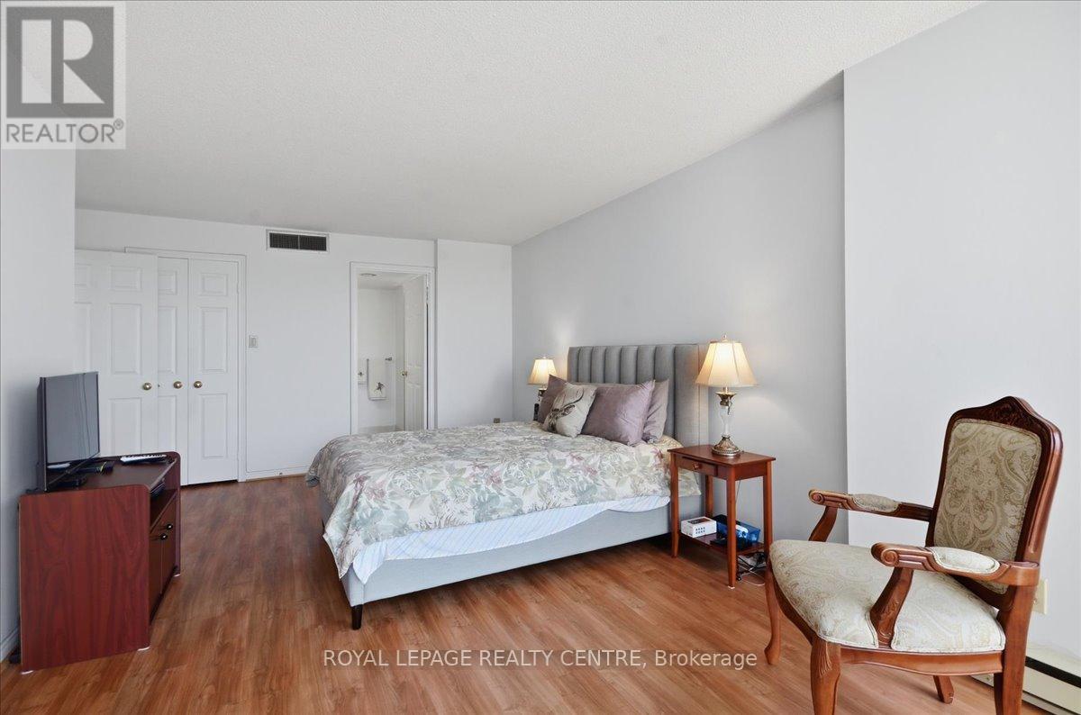 #410 1360 RATHBURN ROAD E - 20