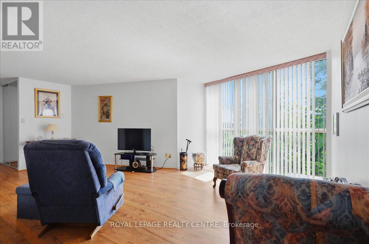 #410 1360 RATHBURN ROAD E - 8