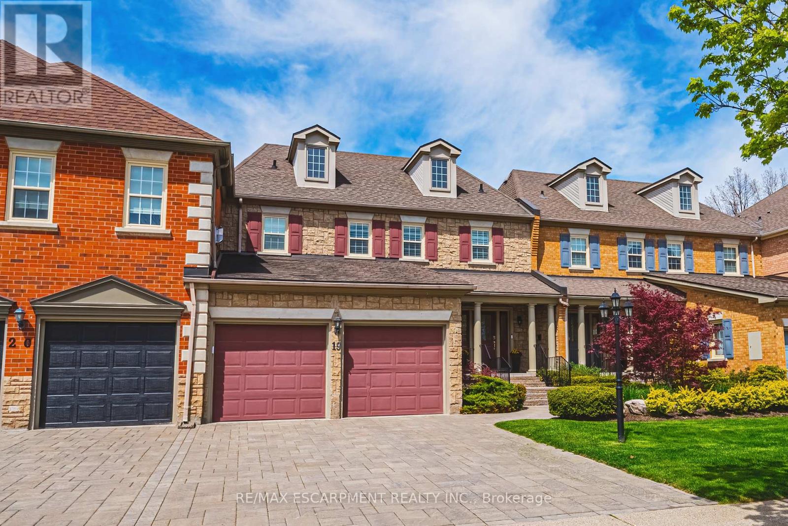 #19 4211 MILLCROFT PARK DRIVE - 2