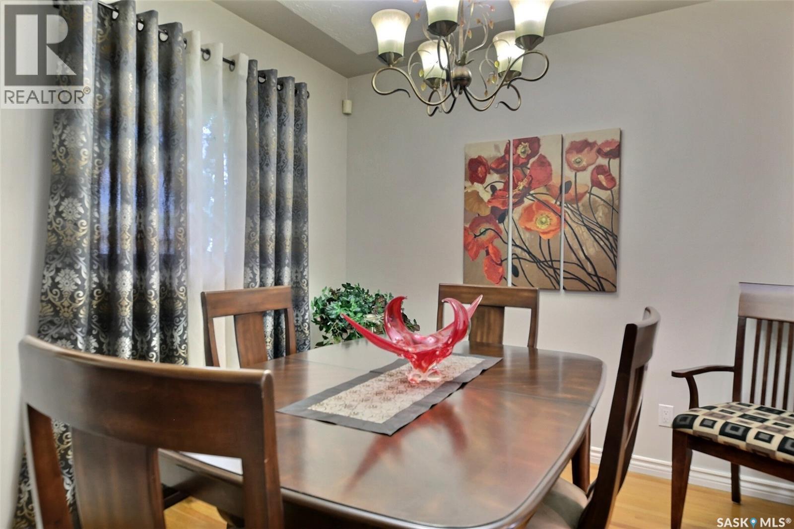 204 Rae STREET - 11