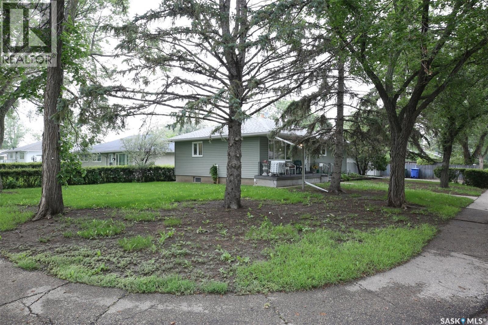 204 Rae STREET - 34