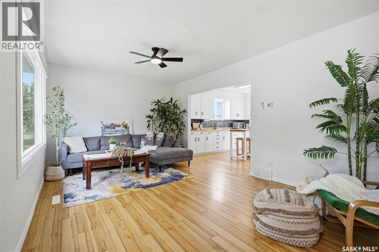 441 Vancouver AVENUE N - photo 3