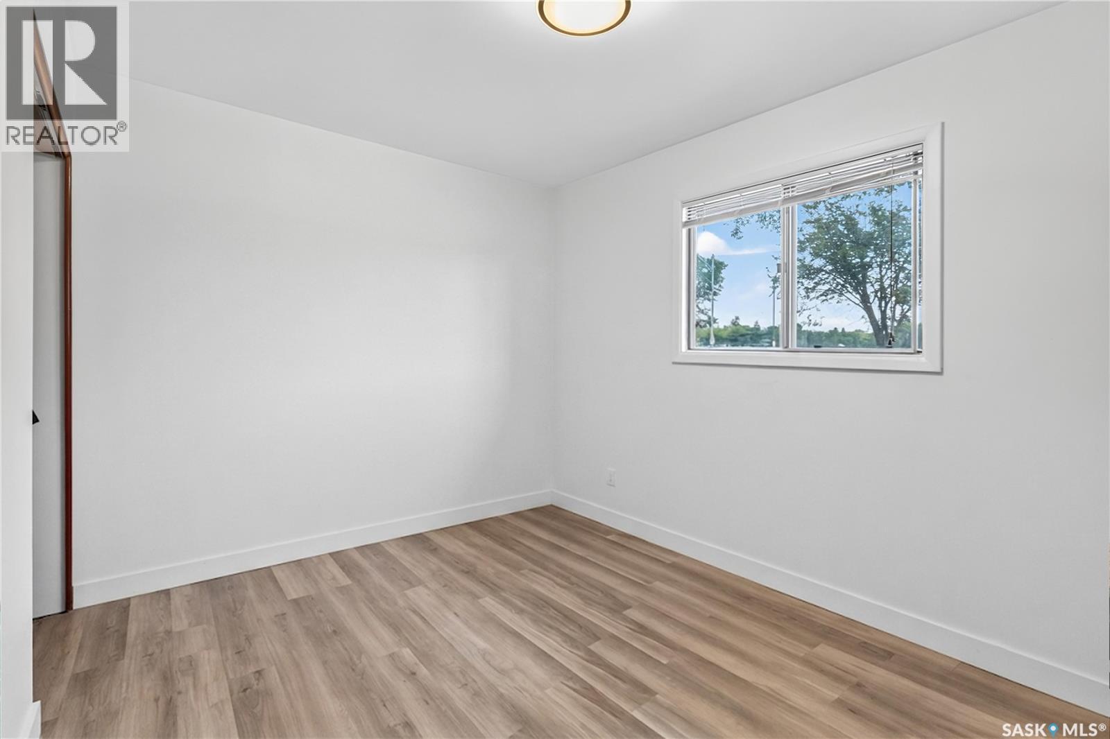 513 W AVENUE N — photo 14