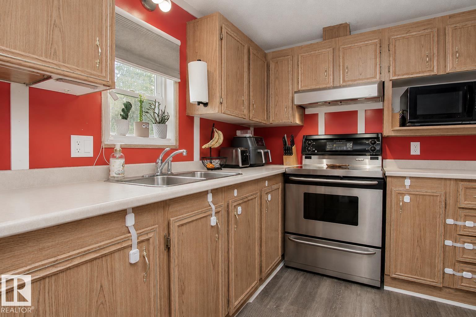 1036 Lakeland CR - 14