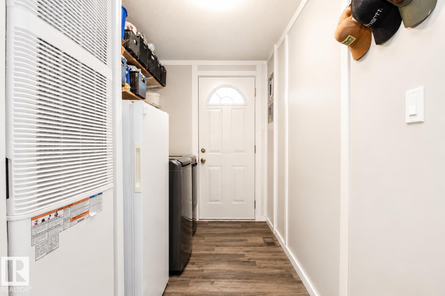 1036 Lakeland CR - 15