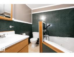 1036 Lakeland Cr, Sherwood Park, AB T8H1J2 Photo 18