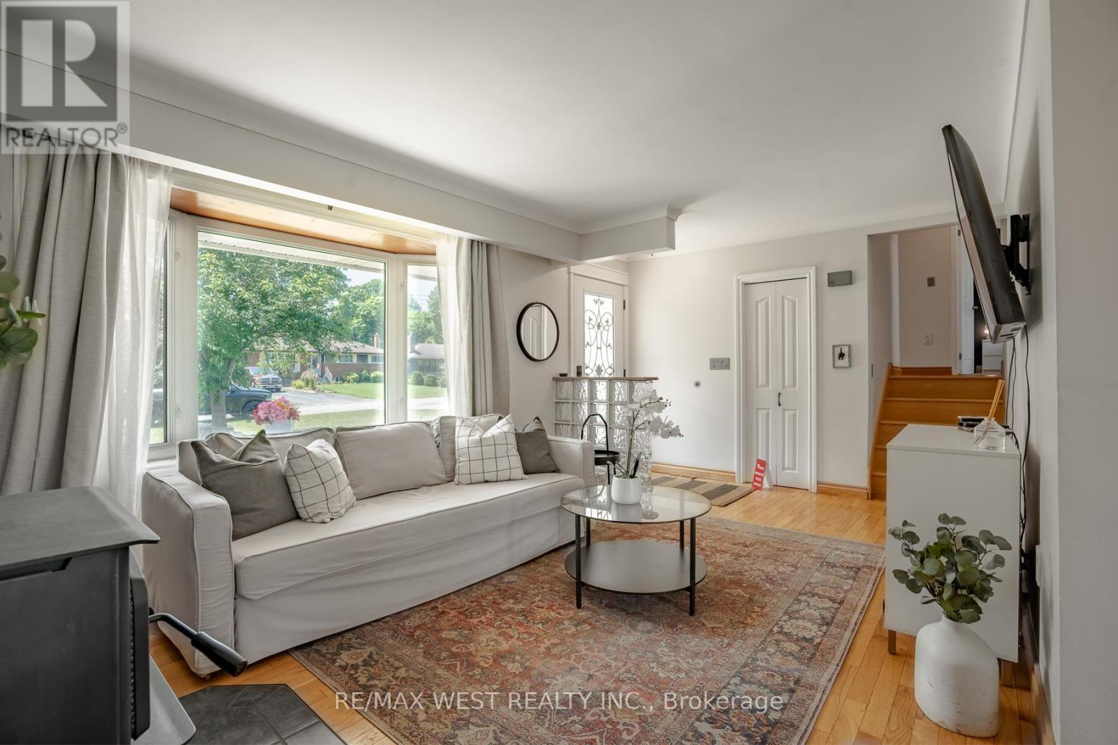 41 RITA STREET - 9