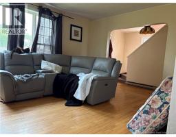 1186 Frenette Street, Bathurst, NB E2A1Y6 Photo 13