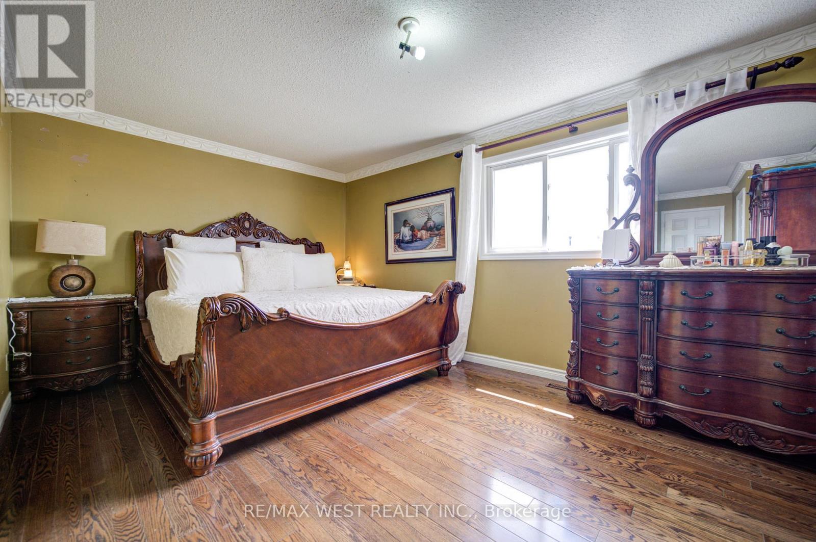 11 DANILACK COURT - 15