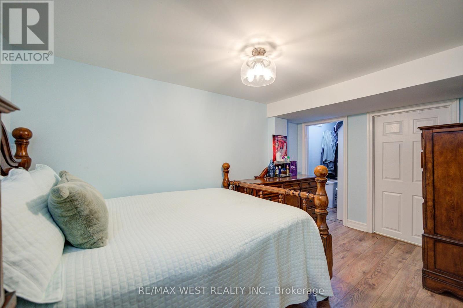 11 DANILACK COURT - 27
