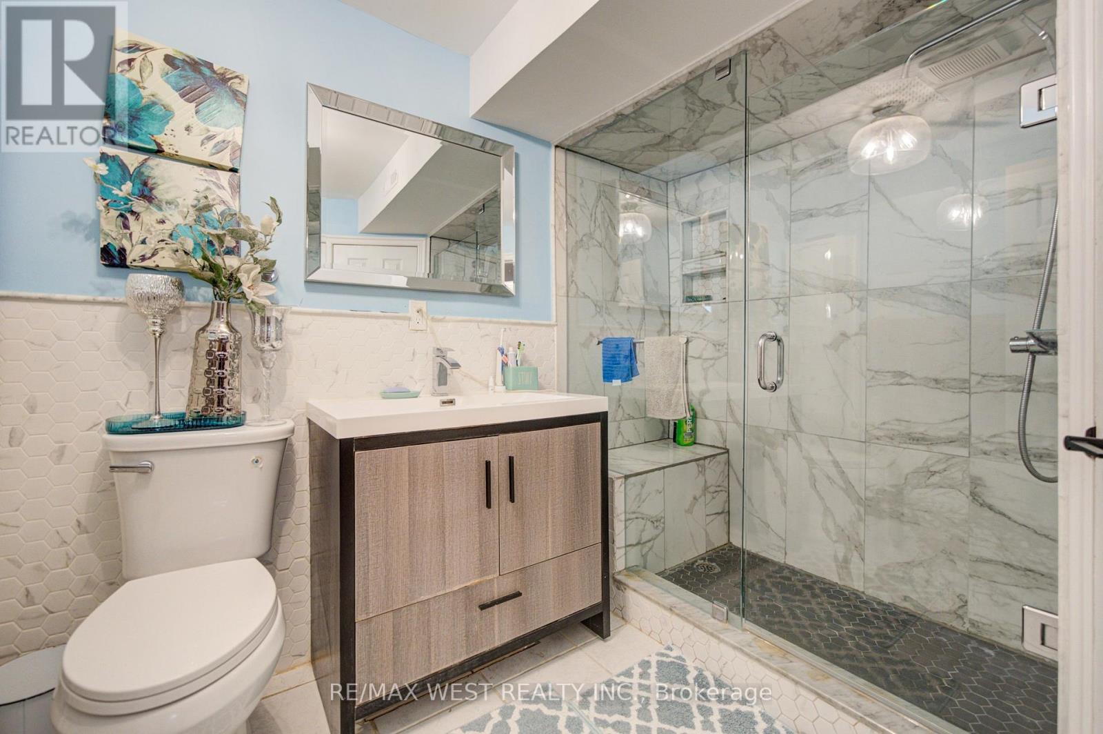 11 DANILACK COURT - 28