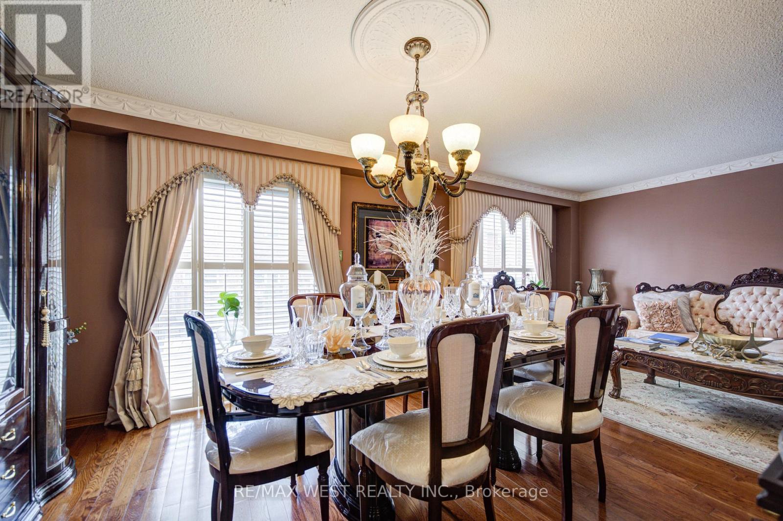 11 DANILACK COURT - 6
