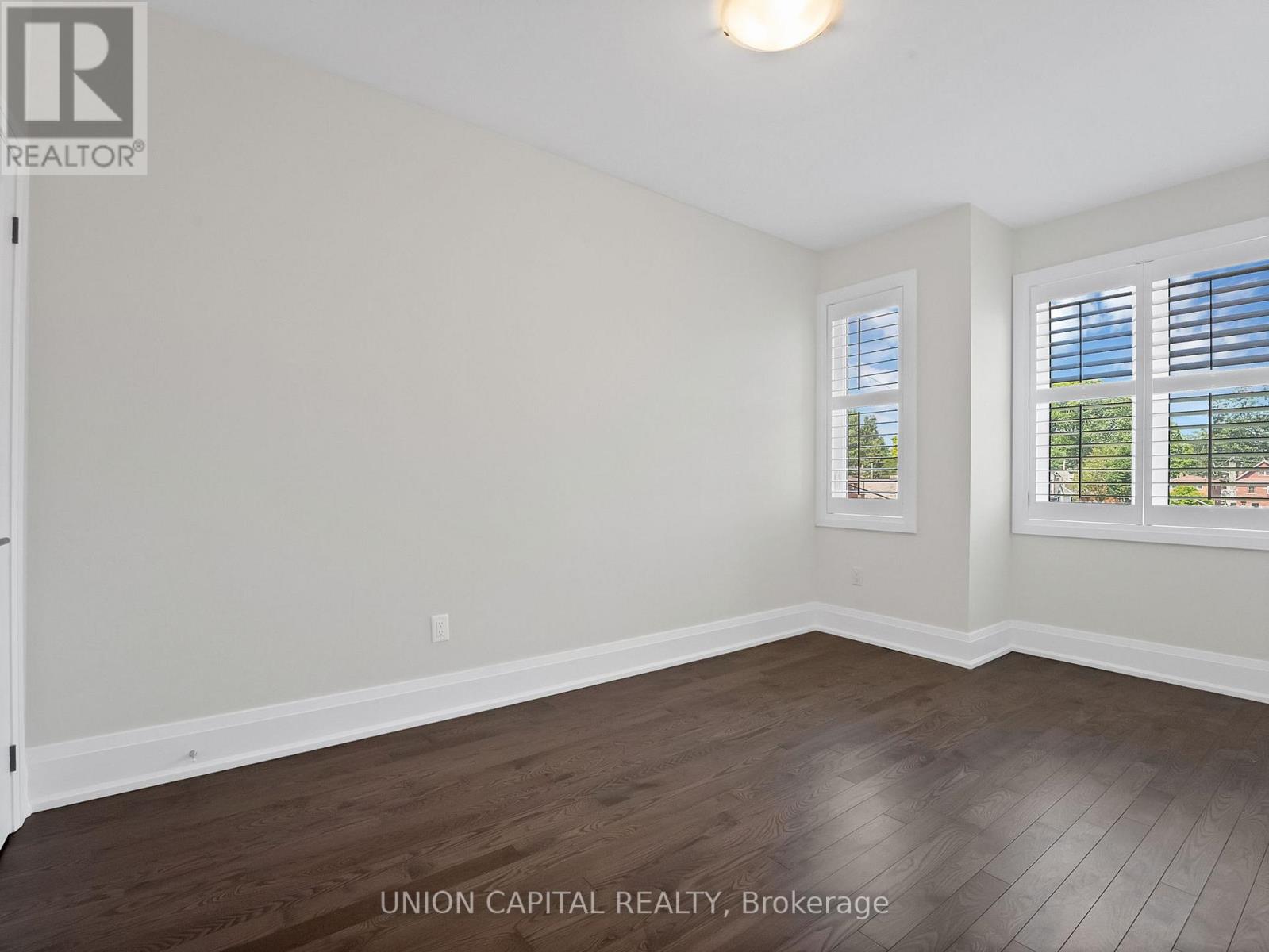 99A LEYTON AVENUE - 32