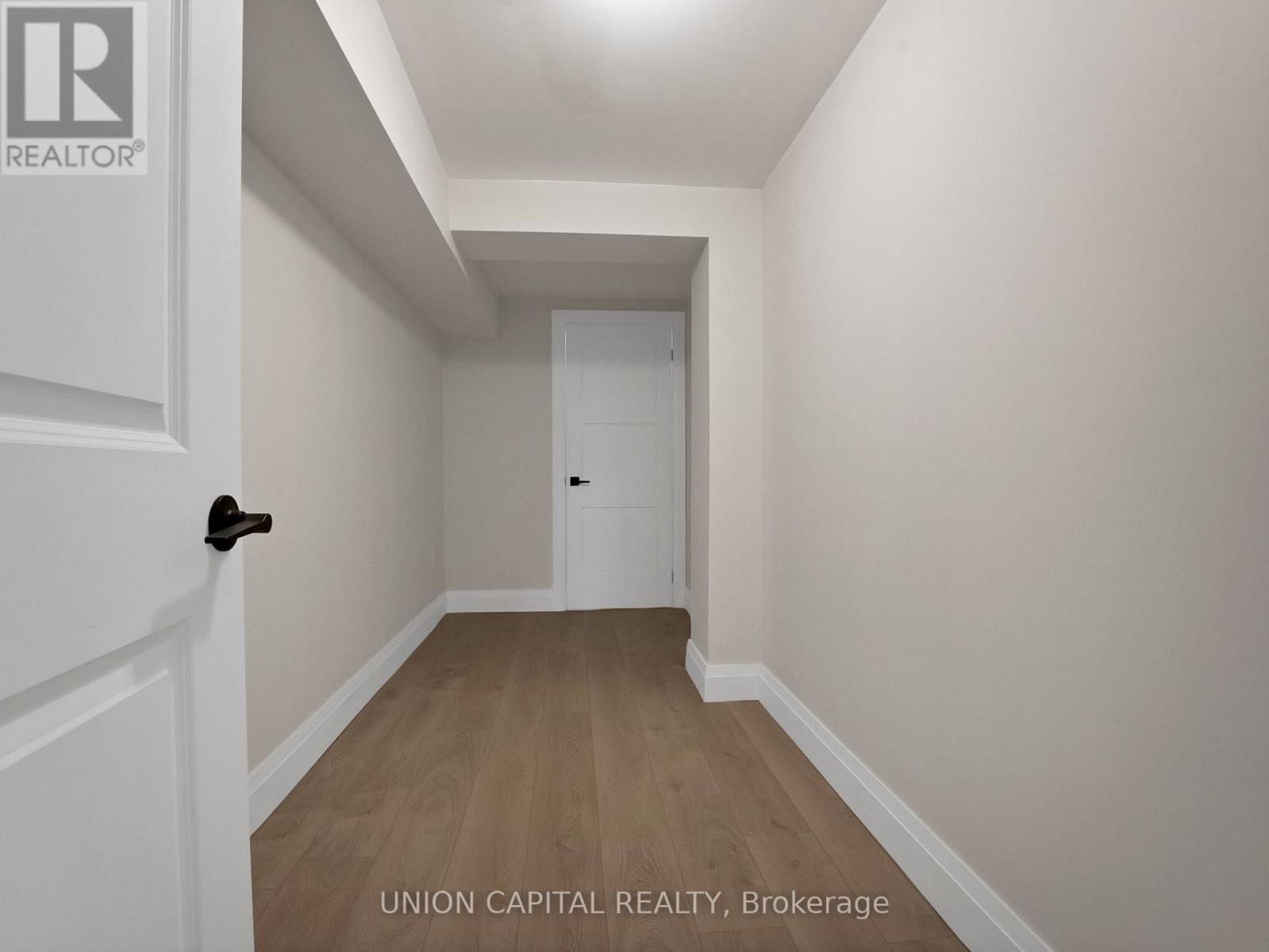 99A LEYTON AVENUE - 42