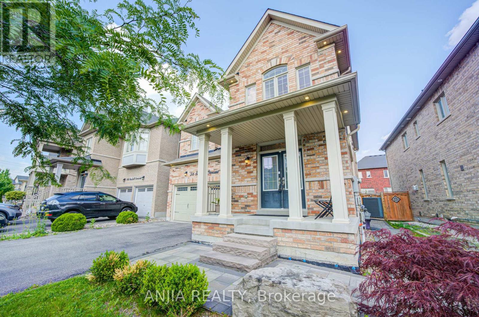 56 STOCKELL CRESCENT - 4