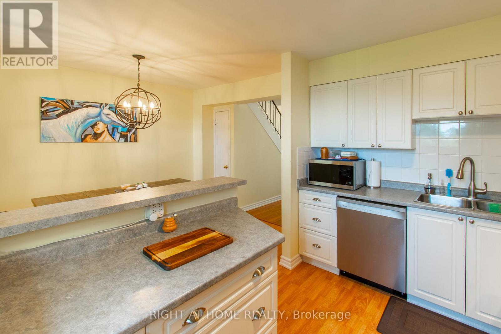 #B12 63 FERRIS LANE - 10