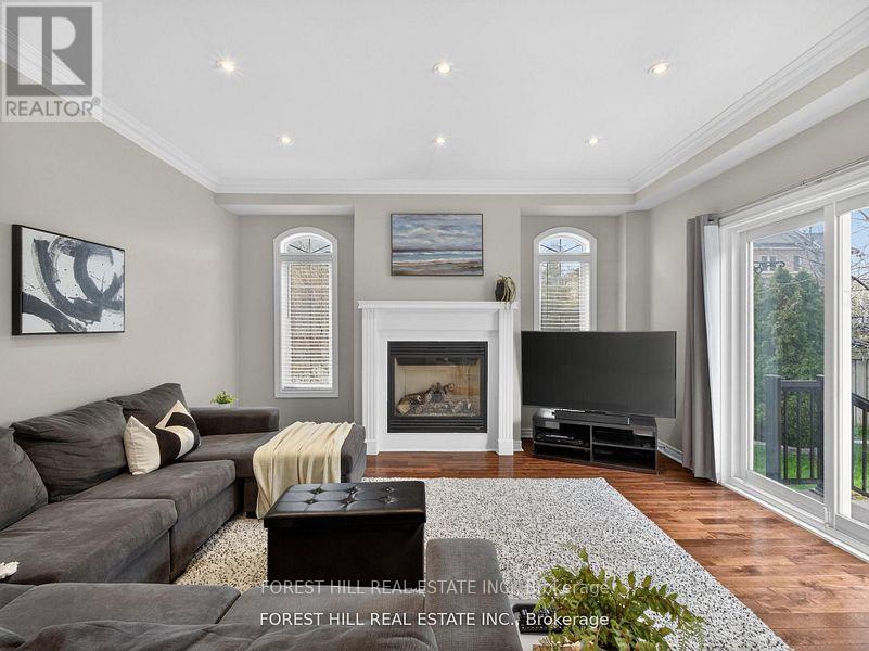92 SEABREEZE AVENUE - 17