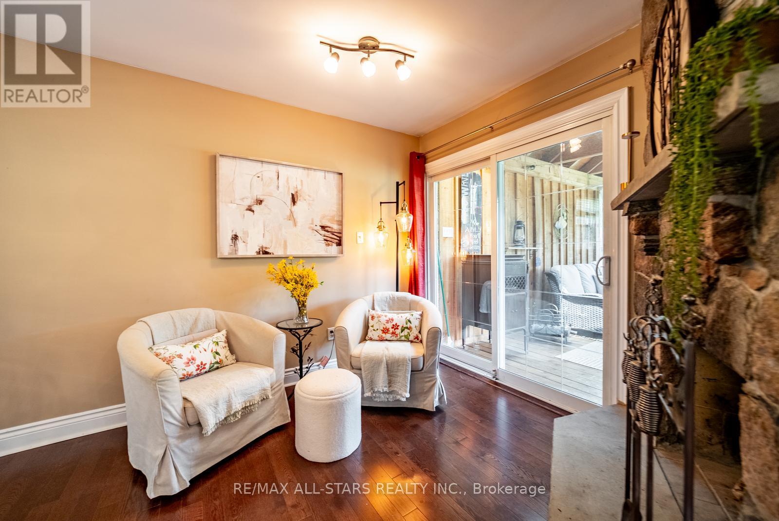 245 CAM FELLA BOULEVARD - 13