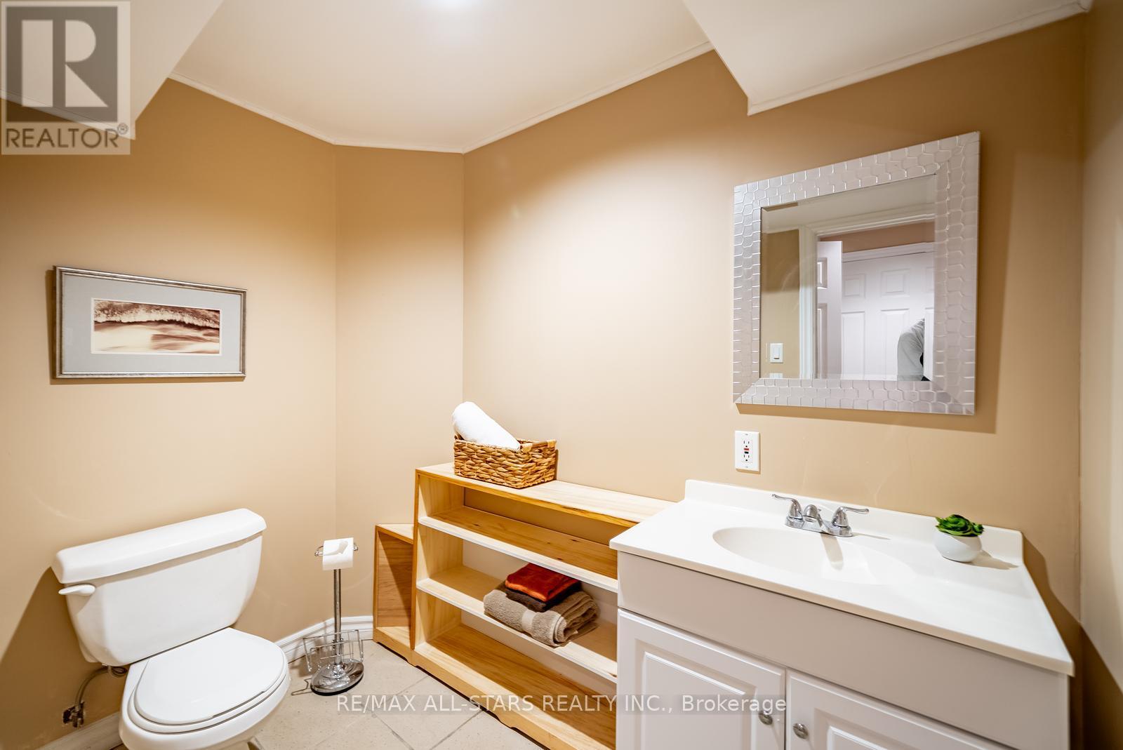 245 CAM FELLA BOULEVARD - 30