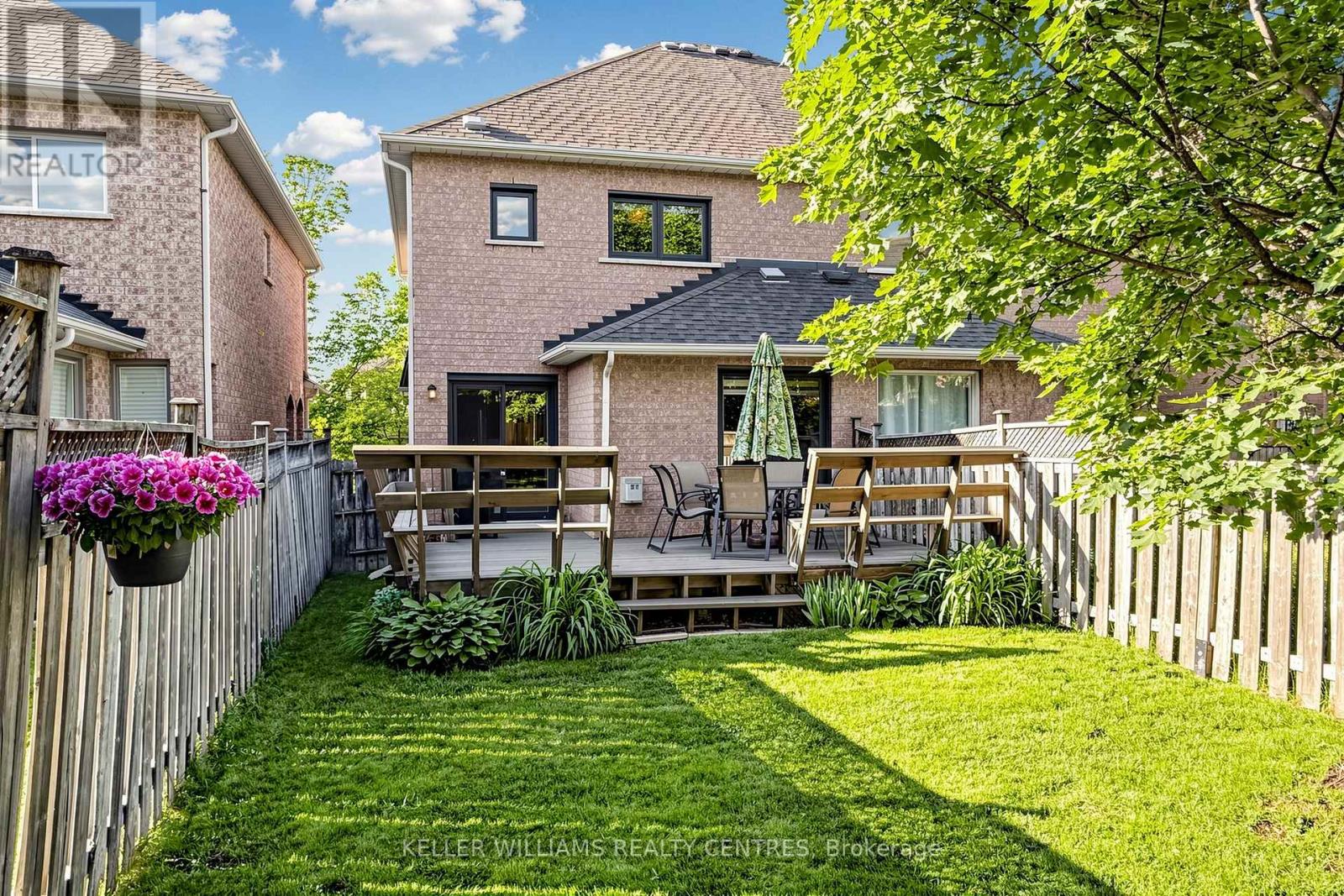 118 WOODROOF CRESCENT - 31