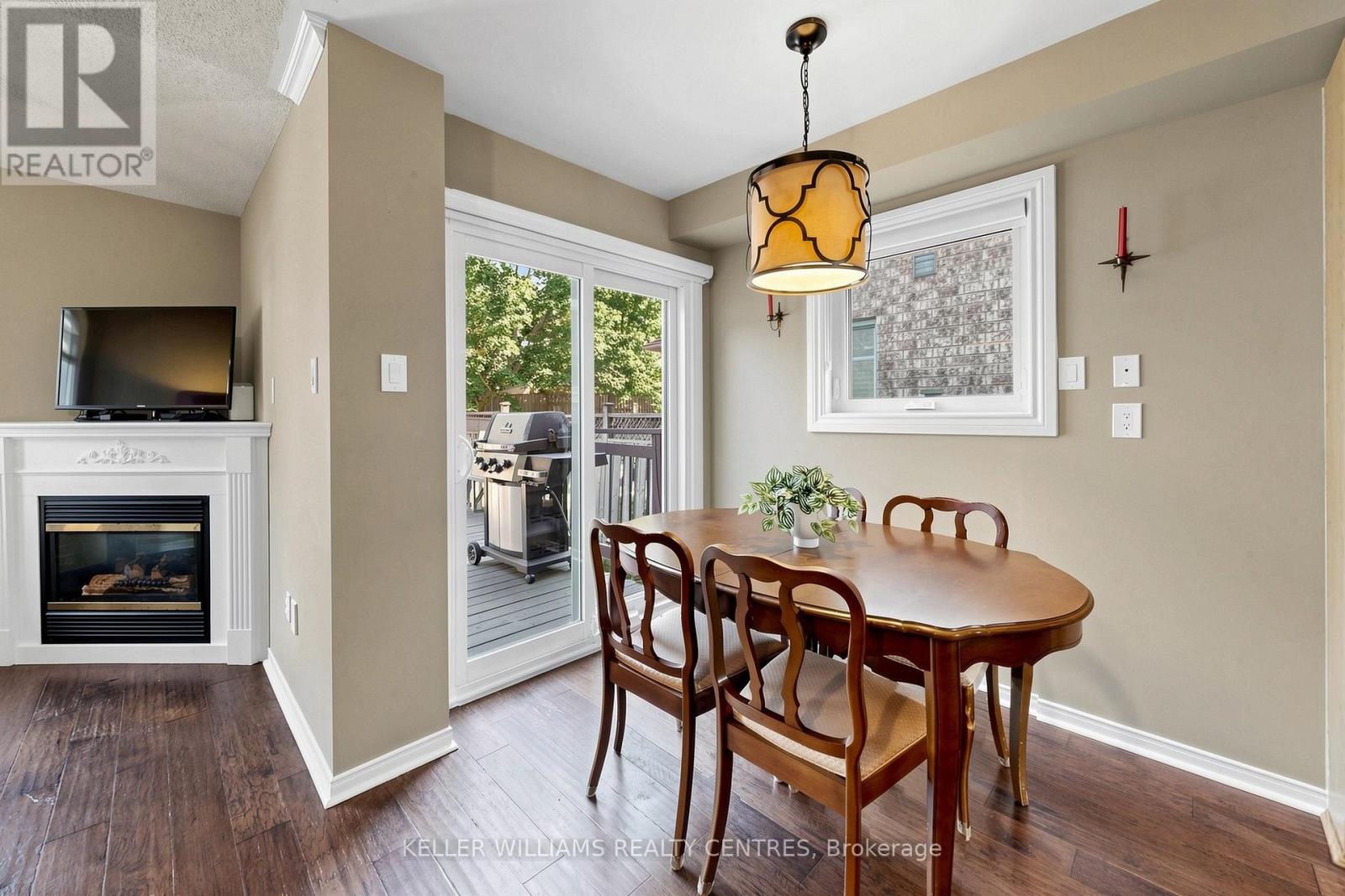 118 WOODROOF CRESCENT - 7