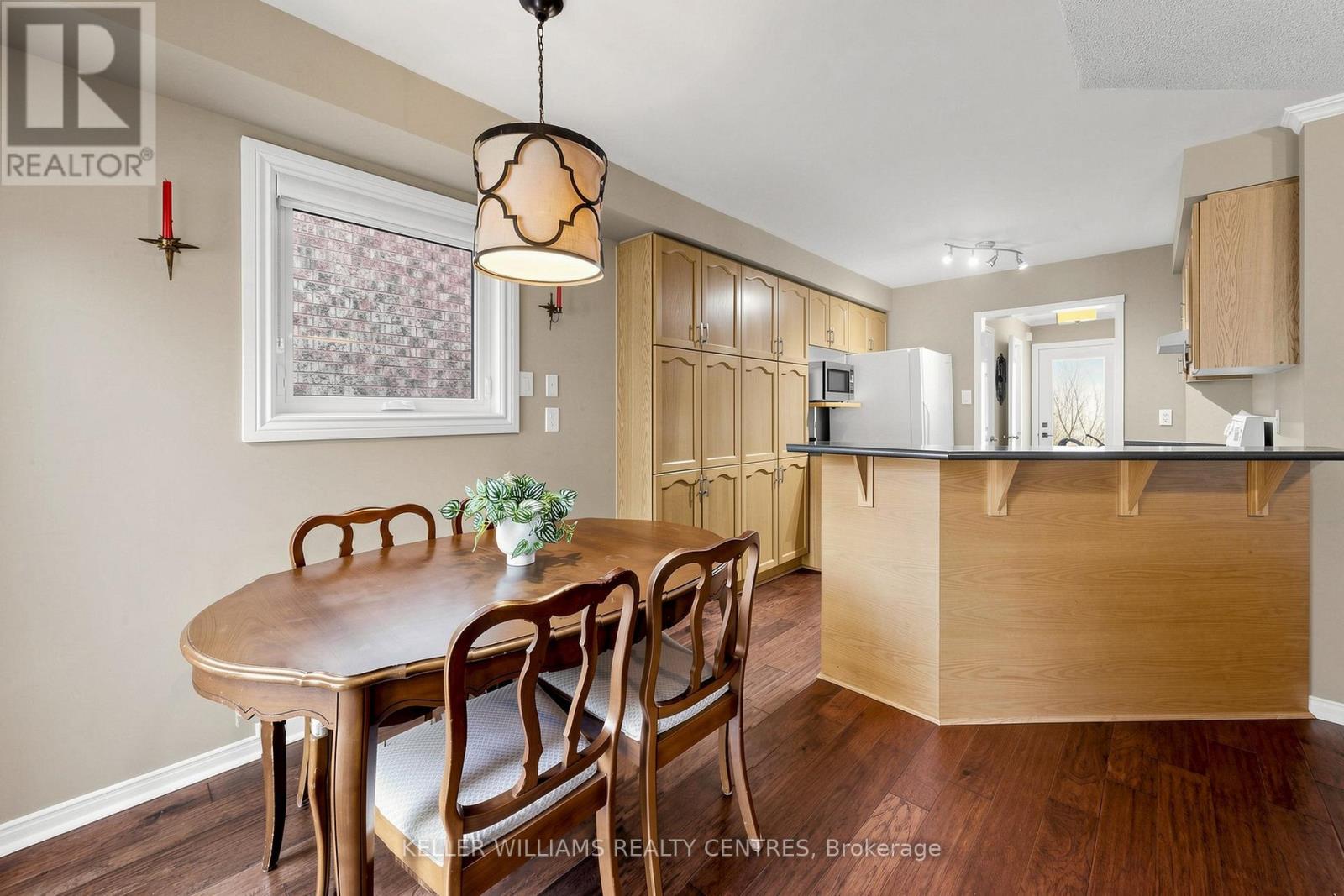 118 WOODROOF CRESCENT - 9