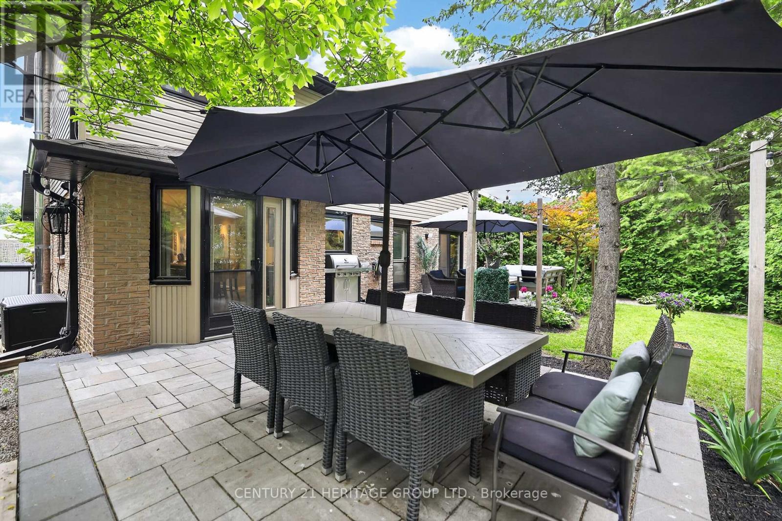28 INNIS CRESCENT - 44