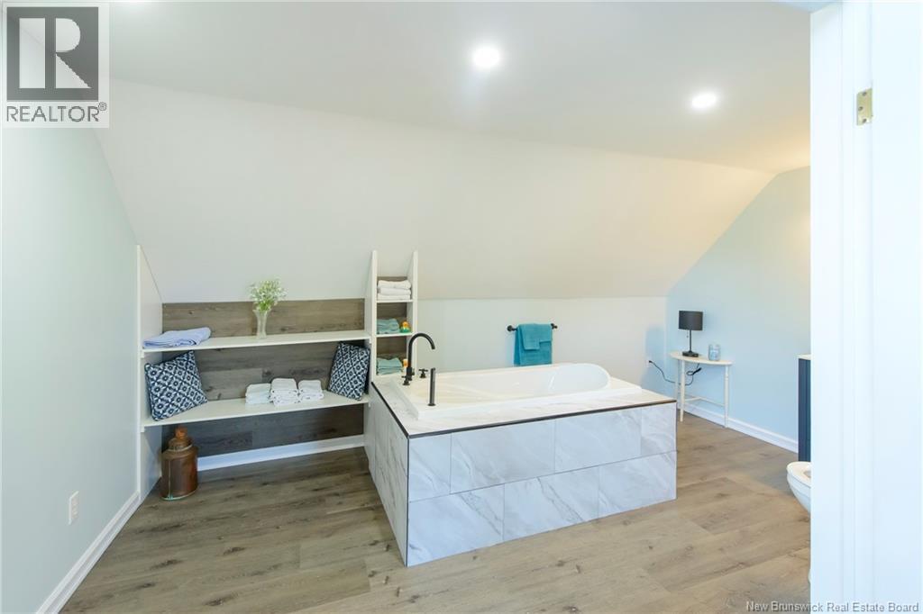 601 Greenhead Road - 18