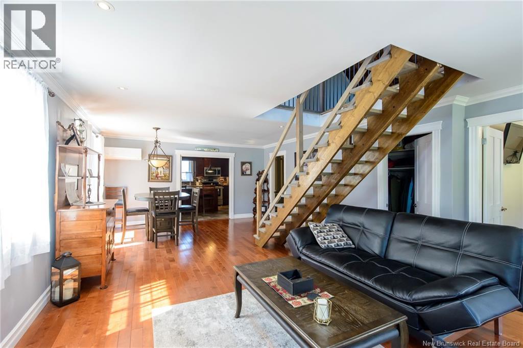 601 Greenhead Road - Image 3